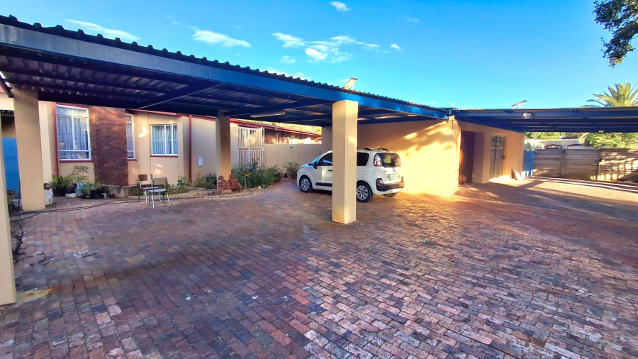 3 Bedroom Property for Sale in Sasolburg Ext 4 Free State